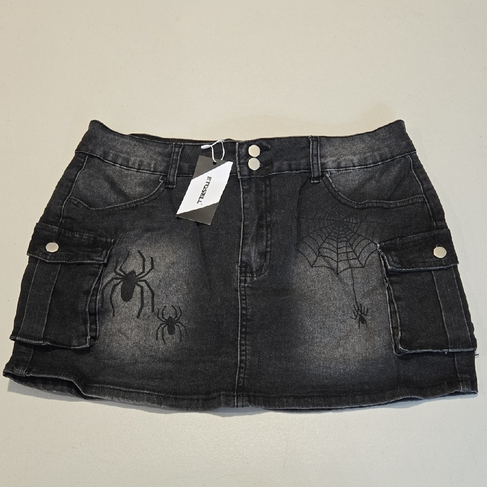 ETOSELL Stylish Black Denim Skirt with Spider Web Design, Size XL.  NWT